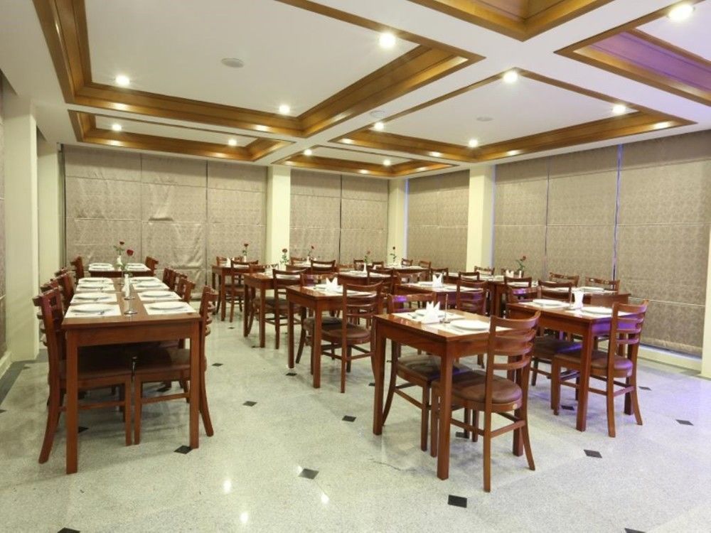 Hotel Royal King ヤンゴン エクステリア 写真